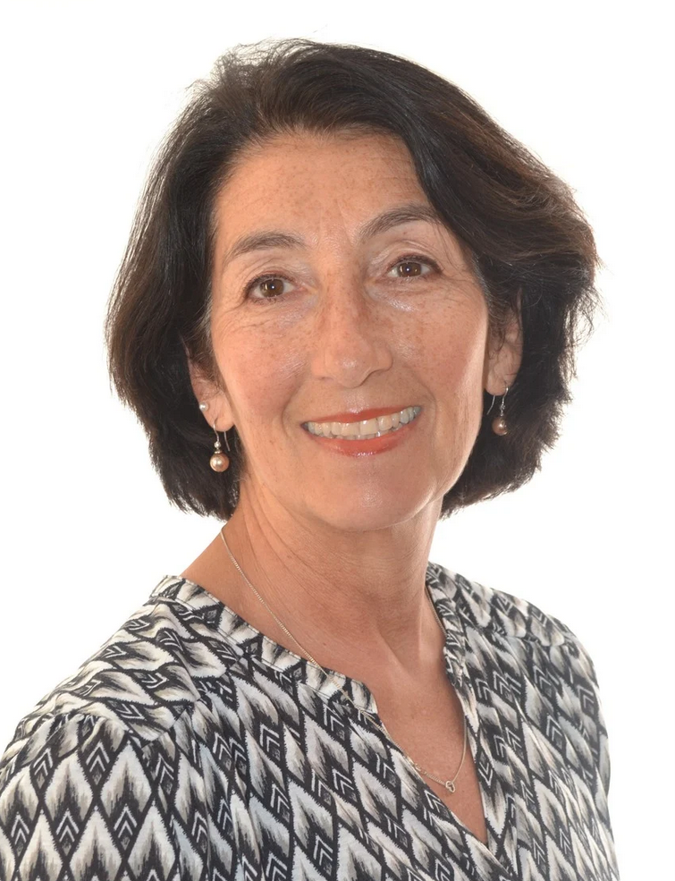  Katja Gde
